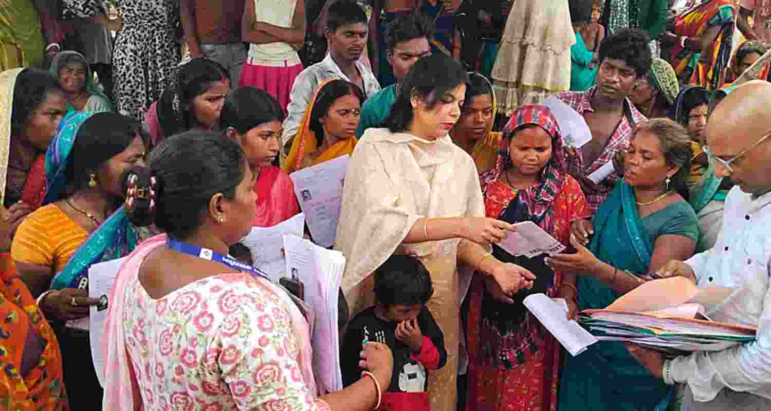 ECI’s final electoral roll for West Bengal shows zero new voter registrations in 99 of 294 Assembly constituencies after the Special Intensive Revision process. ECI’s final electoral roll for West Bengal shows zero new voter registrations in 99 of 294 Assembly constituencies after the Special Intensive Revision process.