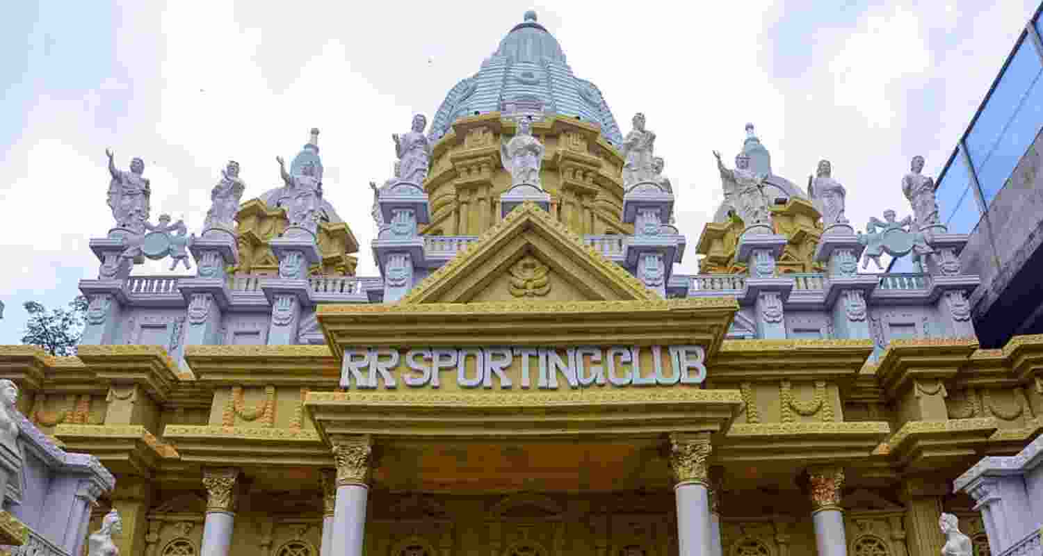 Vatican-style puja pandal sparks row in Jharkhand Vatican-style puja pandal sparks row in Jharkhand