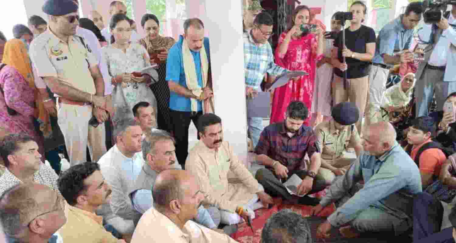 Sukhu visits flood-hit Serthi, assures full support. Sukhu visits flood-hit Serthi, assures full support.