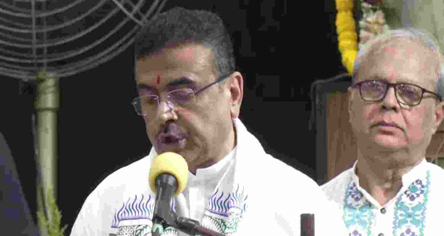 CM Adhikari seeks Sonia’s apology for insulting ‘Vande Mataram’ CM Adhikari seeks Sonia’s apology for insulting ‘Vande Mataram’