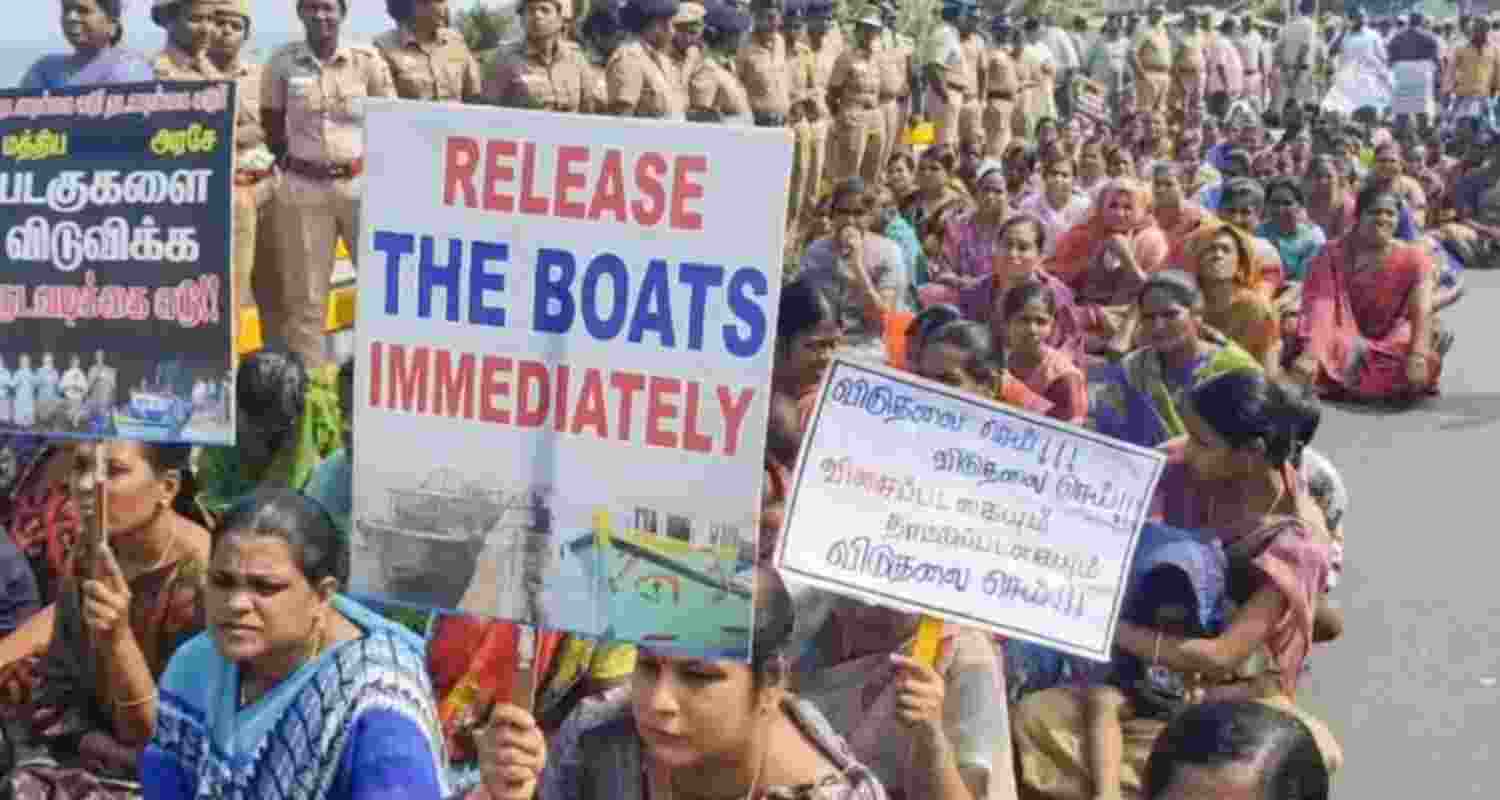 Detention of 12 TN fishermen by Lankan army sparks protest Detention of 12 TN fishermen by Lankan army sparks protest
