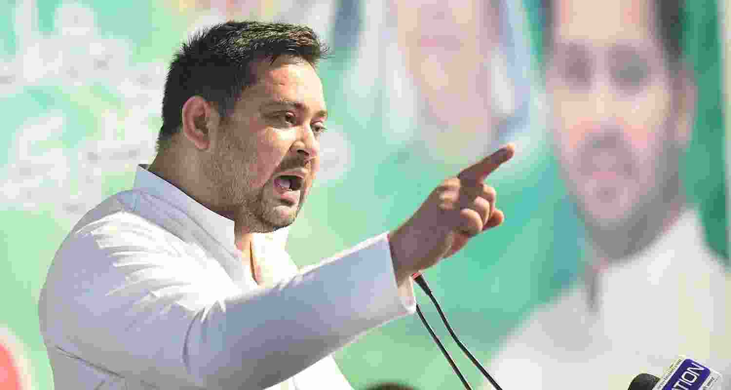 Tejashwi Yadav slams Bihar govt, calls budget 'hollow' Tejashwi Yadav slams Bihar govt, calls budget 'hollow'