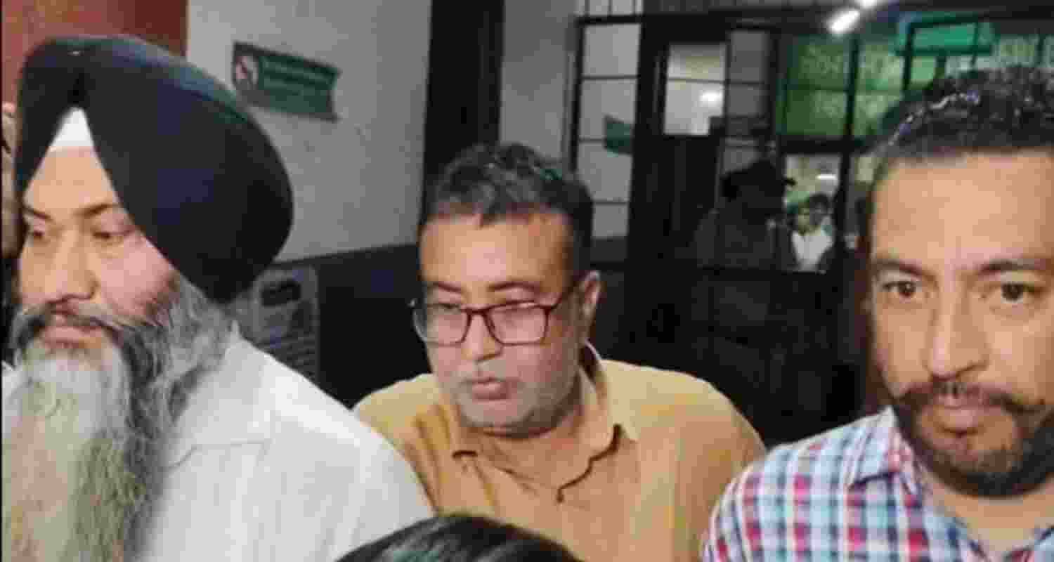 The Punjab Vigilance Bureau arrested Mahesh Makhija (centre), an aide of AAP MLA Raman Arora, on Friday night. The Punjab Vigilance Bureau arrested Mahesh Makhija (centre), an aide of AAP MLA Raman Arora, on Friday night.