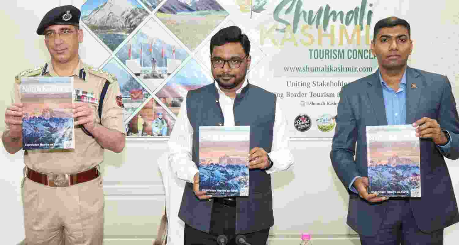 Army, admn launch tourism portal, magazine for North Kashmir Army, admn launch tourism portal, magazine for North Kashmir