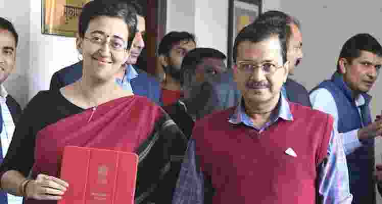 Delhi's Finance Minister, Atishi Marlena, announced the budget with an outlay of 76,000 crore for the 2024-25 fiscal year in the Assembly, incorporating the theme of Ram Rajya. Delhi's Finance Minister, Atishi Marlena, announced the budget with an outlay of 76,000 crore for the 2024-25 fiscal year in the Assembly, incorporating the theme of Ram Rajya.