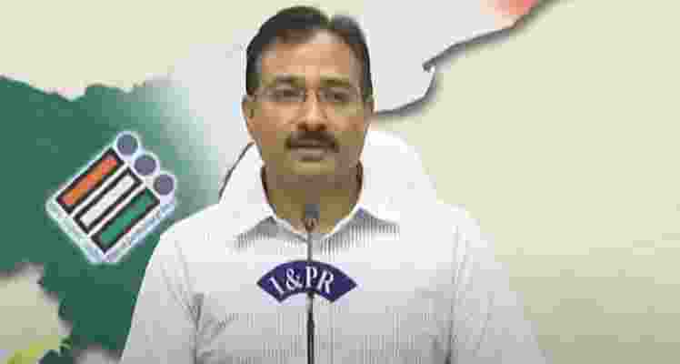 Andhra Pradesh's Chief Electoral Officer, Mukesh Kumar Meena, announced on Sunday that the Election Commission is ensuring another chance to vote for employees who were on election duty and couldn't cast their votes. Andhra Pradesh's Chief Electoral Officer, Mukesh Kumar Meena, announced on Sunday that the Election Commission is ensuring another chance to vote for employees who were on election duty and couldn't cast their votes.