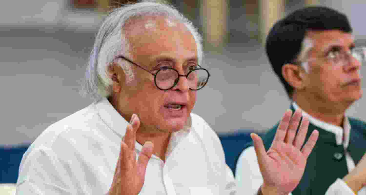 GDP dips to 4-year low; Budget faces economic gloom: Congress GDP dips to 4-year low; Budget faces economic gloom: Congress