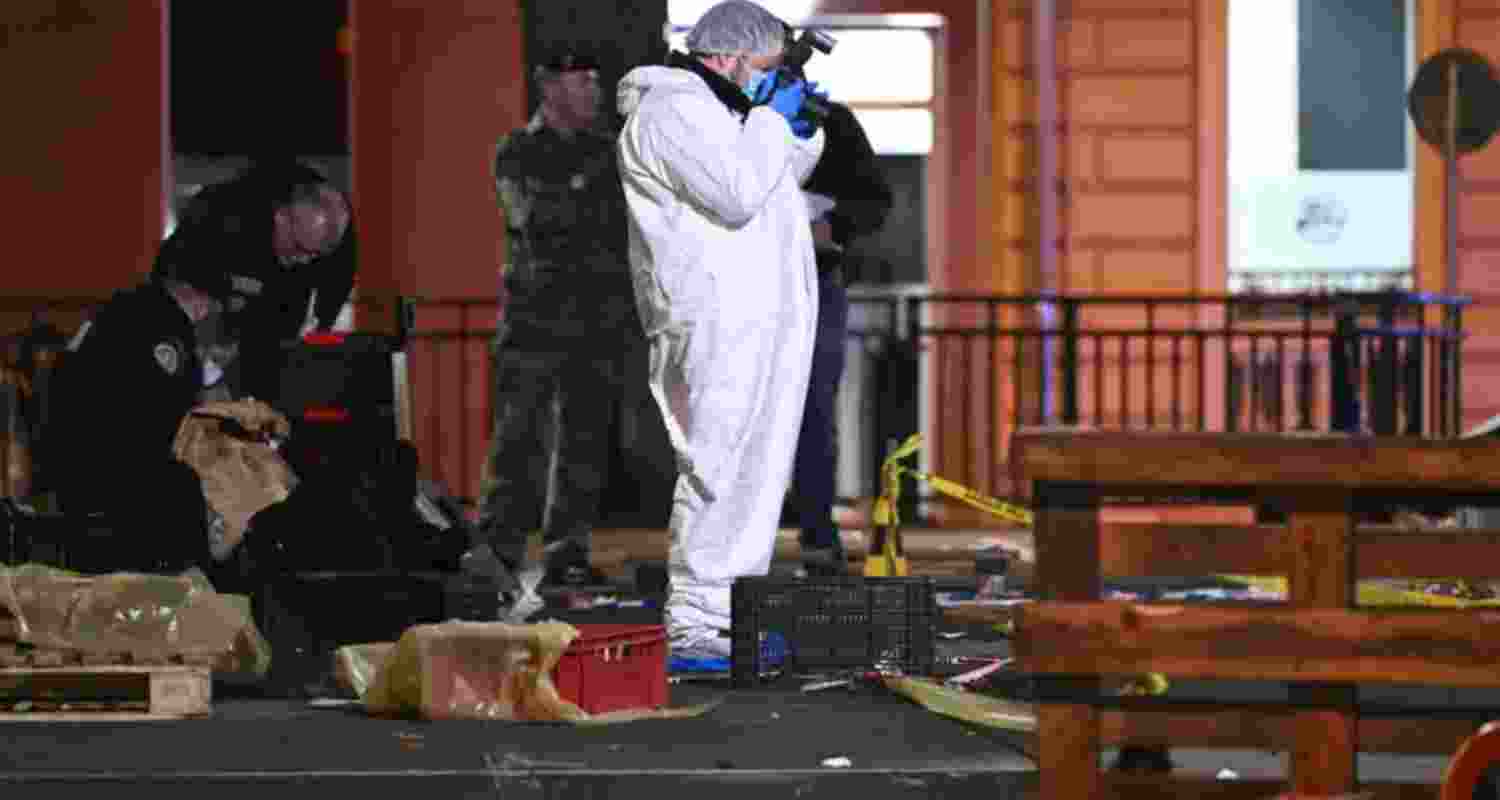 Knife attack in France leaves one dead and police injured. Knife attack in France leaves one dead and police injured.