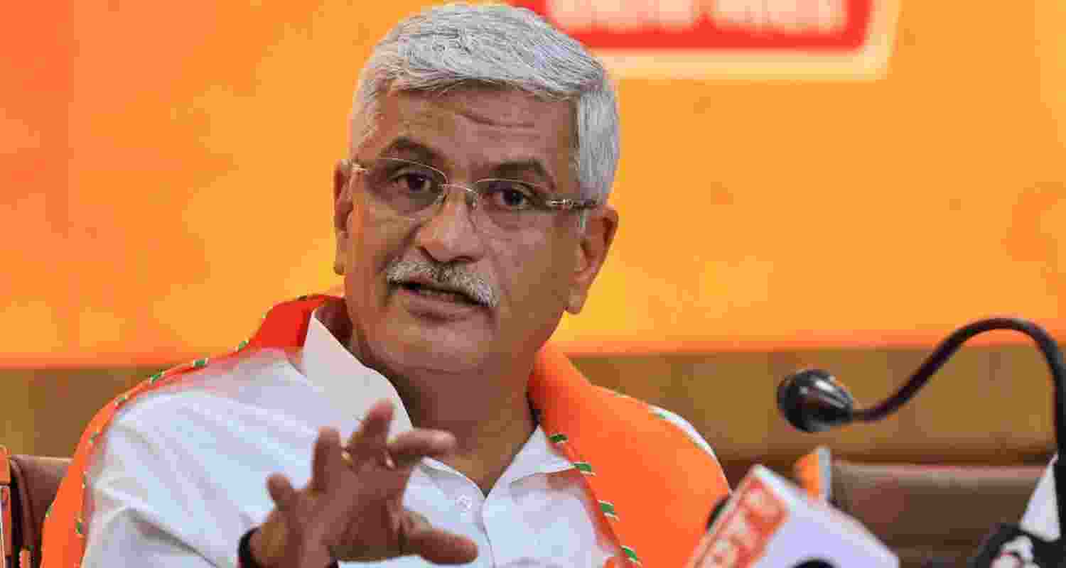 Gehlot calls Jhalawar School roof collapse very tragic incident, BJP reacts. Gehlot calls Jhalawar School roof collapse very tragic incident, BJP reacts.