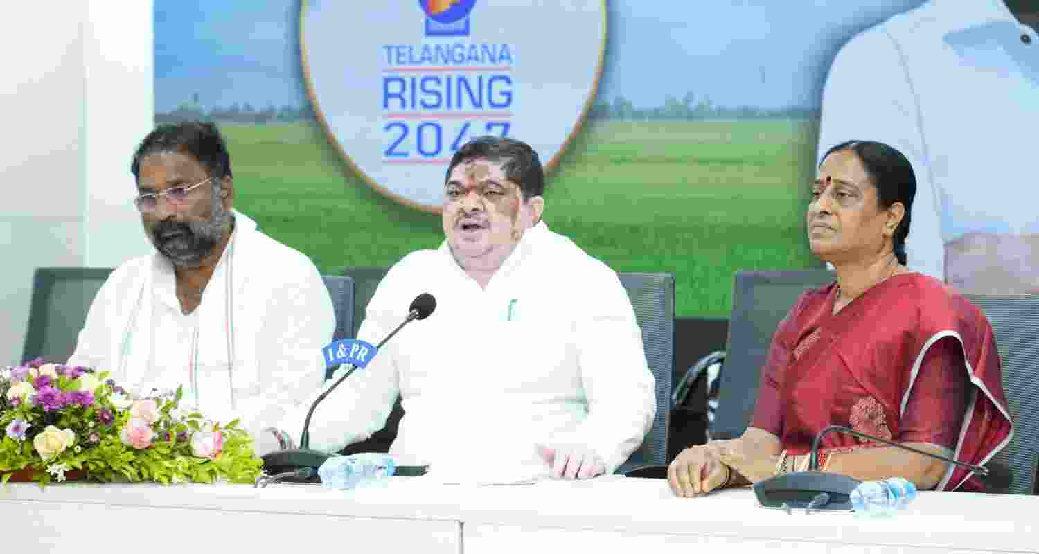 T'gana Cong seeks Prez’s nod to pass 42 pc BC Reservation Bill T'gana Cong seeks Prez’s nod to pass 42 pc BC Reservation Bill