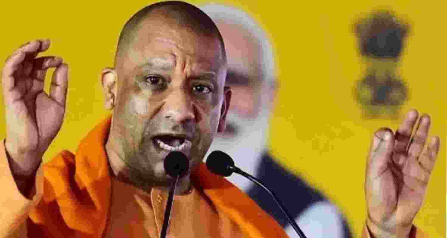 CM Yogi reviews law and order with top officials. CM Yogi reviews law and order with top officials.