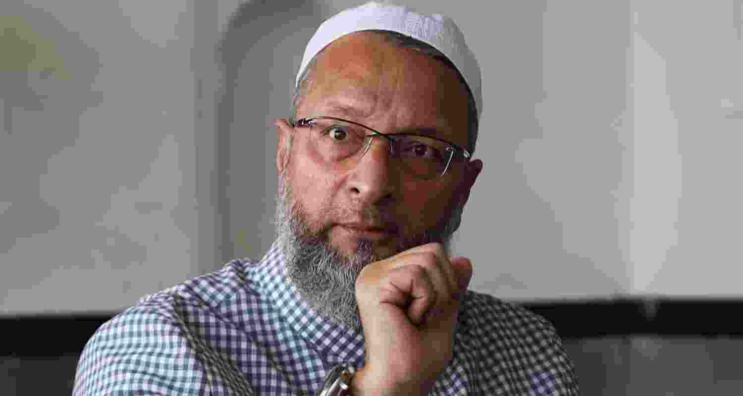 AIMIM chief Owaisi seeks safe return of Hyderabad resident from Russia. AIMIM chief Owaisi seeks safe return of Hyderabad resident from Russia.