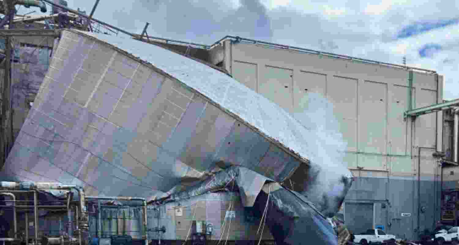 Nippon Dynawave Packaging Co. in the US state of Washington witnessed a major industrial accident. Nippon Dynawave Packaging Co. in the US state of Washington witnessed a major industrial accident.