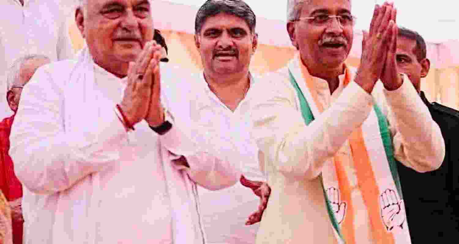 Congress leaders Bhupinder Singh Hooda (left) and Rao Narender Singh (right). Congress leaders Bhupinder Singh Hooda (left) and Rao Narender Singh (right).