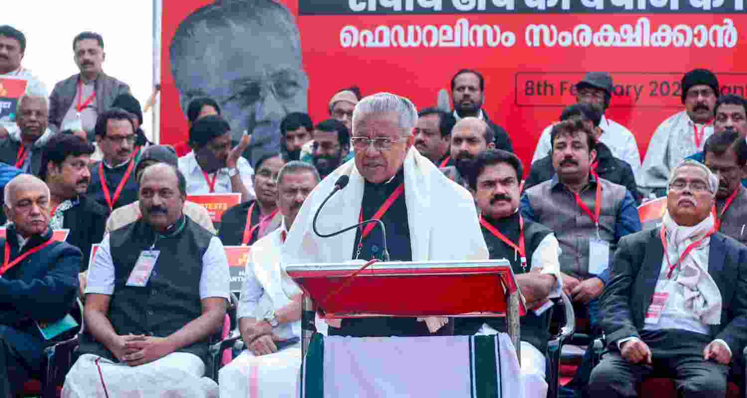 Kerala to discuss finance with the Centre. Kerala to discuss finance with the Centre.