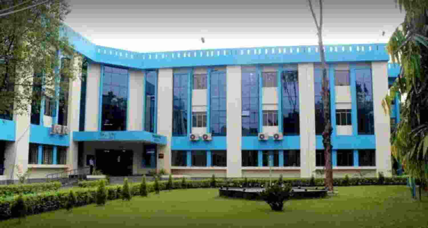 Bengal exam row: Freedom fighters called 'terrorists' Bengal exam row: Freedom fighters called 'terrorists'