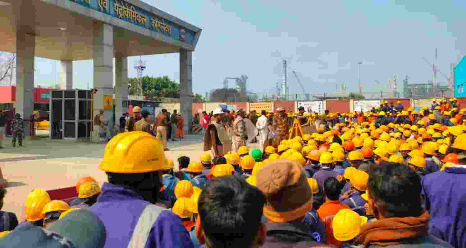 Visuals from the protest held near the project area. Visuals from the protest held near the project area.