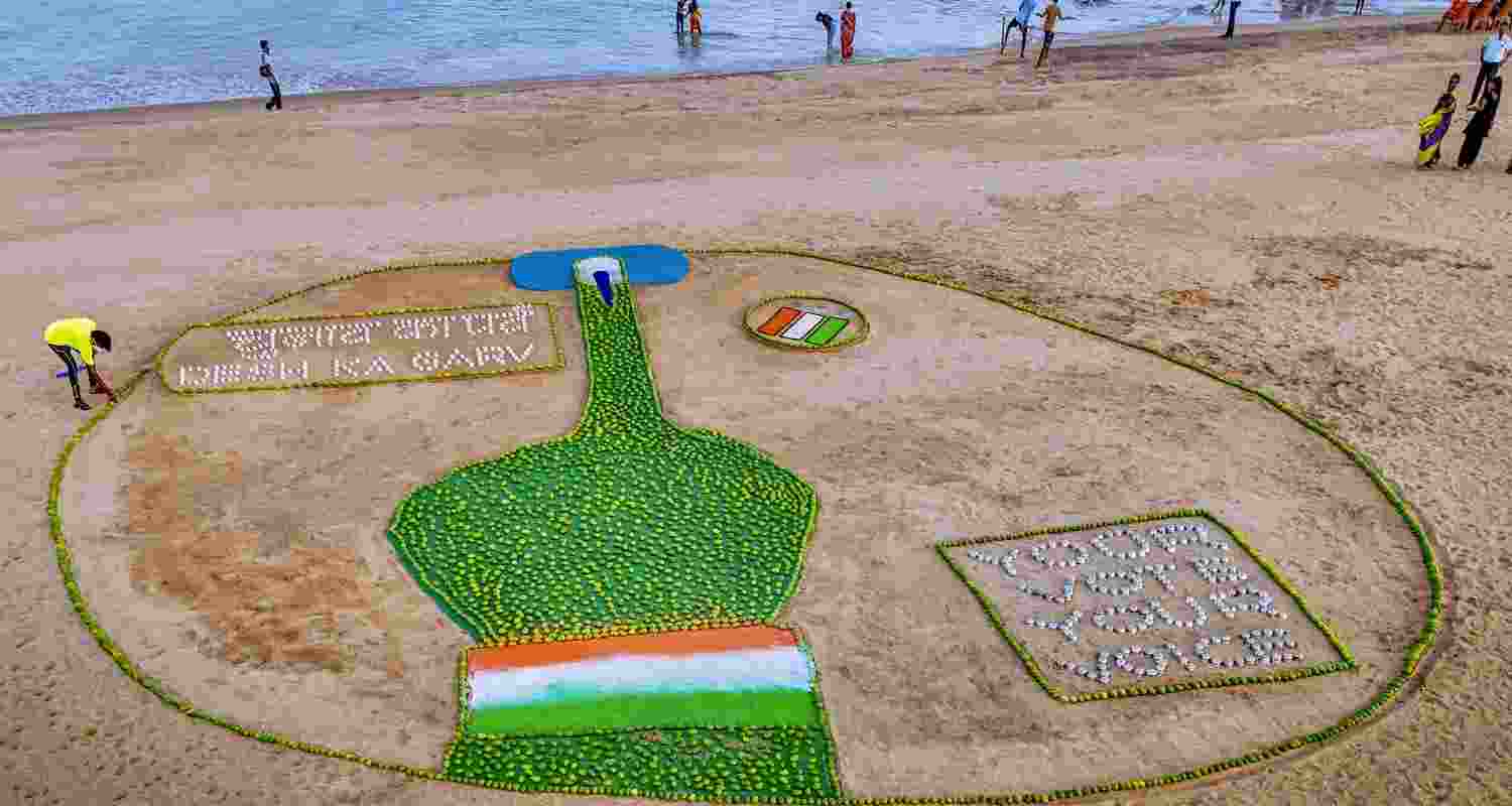 Phase 6: Over 11 crore citizens to cast their vote Phase 6: Over 11 crore citizens to cast their vote