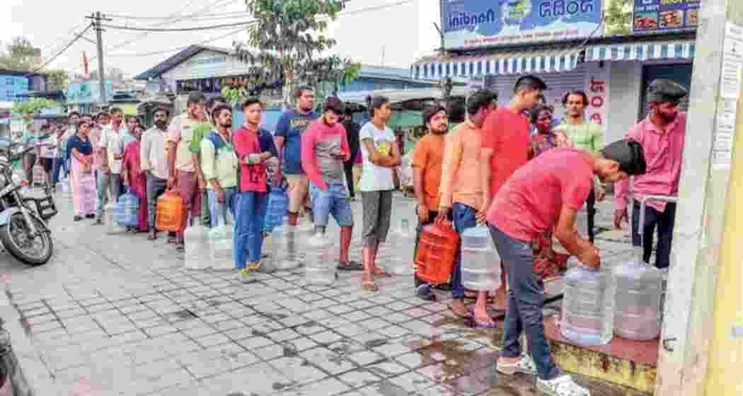 Water crisis has added to the woes of Bengaluru residents. Water crisis has added to the woes of Bengaluru residents.